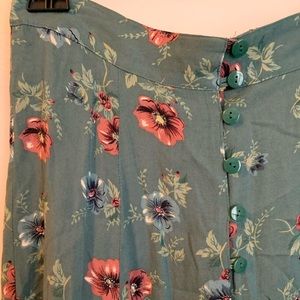 Vintage green floral maxi skirt
